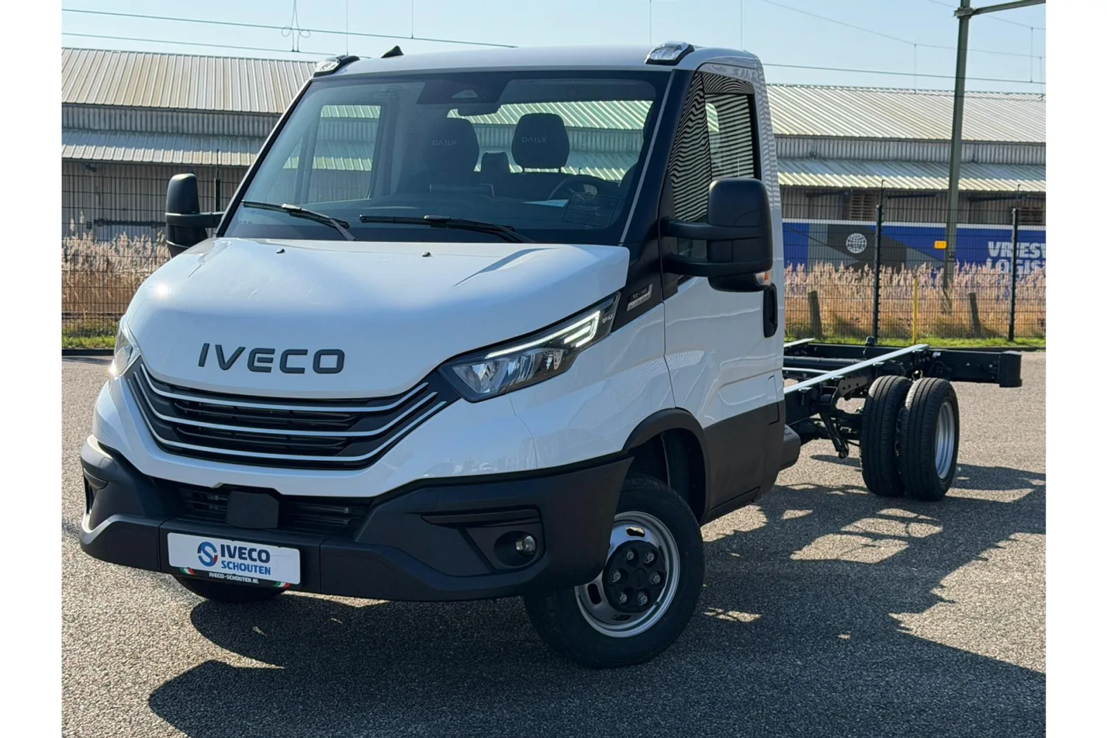 Iveco Daily 50C18A8 — foto 1 van 14