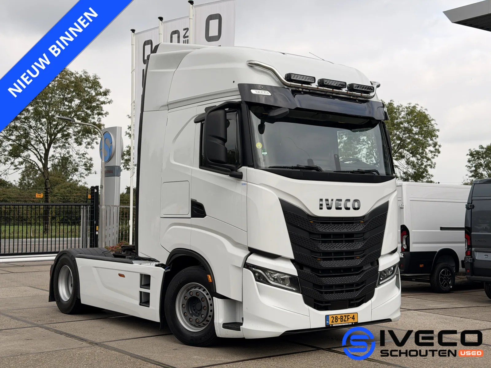 IVECO S-Way AS440ST/P 530 4x2 — foto 1 van 24